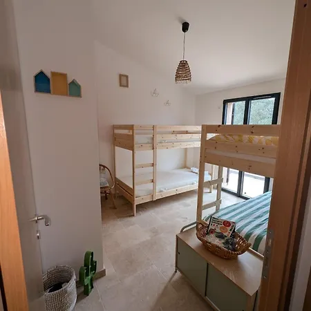 Villa Maison En Pierre Avec Piscine Chauffée à Muratello *