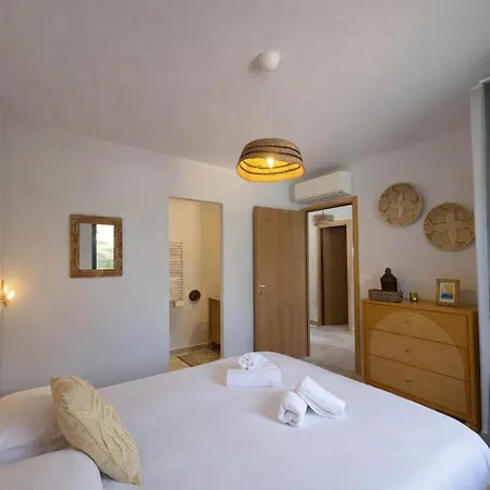 Maison De Village Piscine Chauffee Proche Porto-vecchio فيلة *