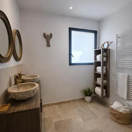 Maison De Village Piscine Chauffee Proche Porto-vecchio *