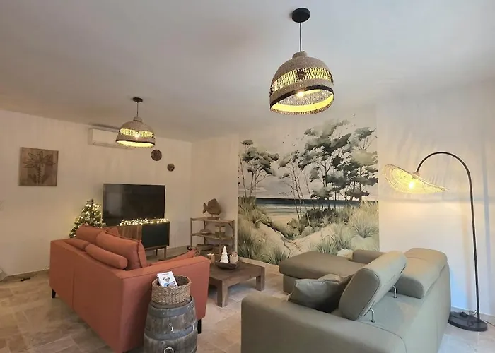 Maison De Village Piscine Chauffee Proche Porto-vecchio Villa